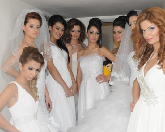 A reînceput Miss Hostess România, frumuseţea revine în forţă