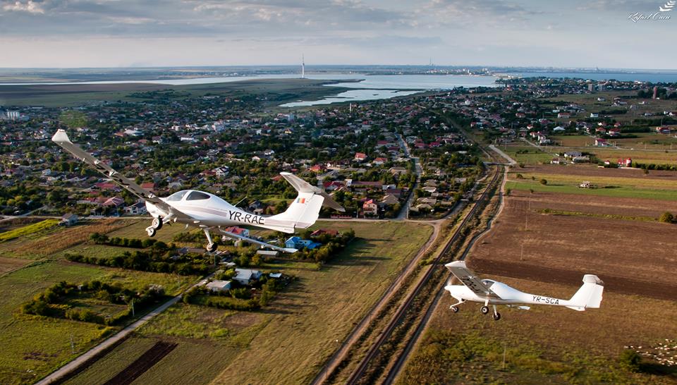 S-a lansat posterul 10 ANI AEROMANIA